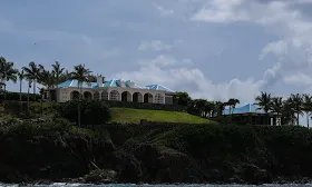 Epstein Built Ties to U.S. Customs Officers, Prompting Criminal Investigation