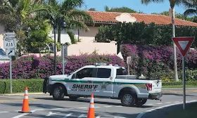 Armed man shot and killed inside Mar-a-Lago perimeter, Secret Service says
