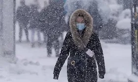 Blizzard live updates: More than 40 million people under warnings as winter storm dumps over 2 feet of snow across Northeast