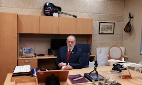 With Possible Iran Strike Looming, U.S. Says Staff Can Leave Israel, and Urges Speed