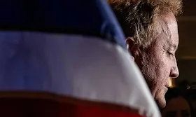 In Texas, Trump flirts with defying his own movement