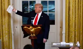 Exclusive | Trump Hosts Corporate Ballroom Donors at Glitzy White House Dinner