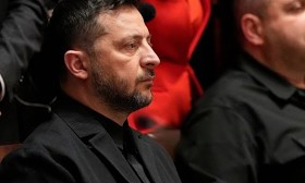 Trump resists Zelenskyy’s plea for Tomahawk missiles