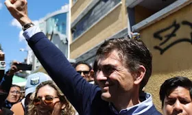 Rodrigo Paz Pereira wins Bolivia’s presidential runoff marking a new shift to the right