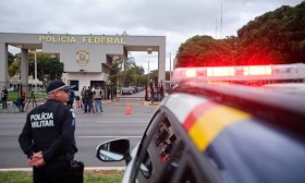 Bolsonaro arrested over alleged plot to escape and avoid 27-year prison term in Brazil