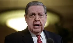 Jeffrey R. Holland, next in line to lead Church of Jesus Christ of Latter-day Saints, dies at 85