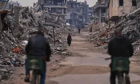 Israel says it will bar aid groups, including Doctors Without Borders, from Gaza