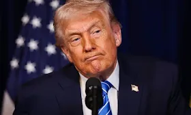 Trump warns Tehran that US is ‘locked and loaded’ to support Iranian protesters