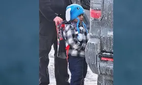 Top ICE official accuses father of detained 5-year-old of 'abandoning his child'