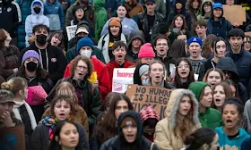 Hundreds of students walk out of class across Portland to protest ICE